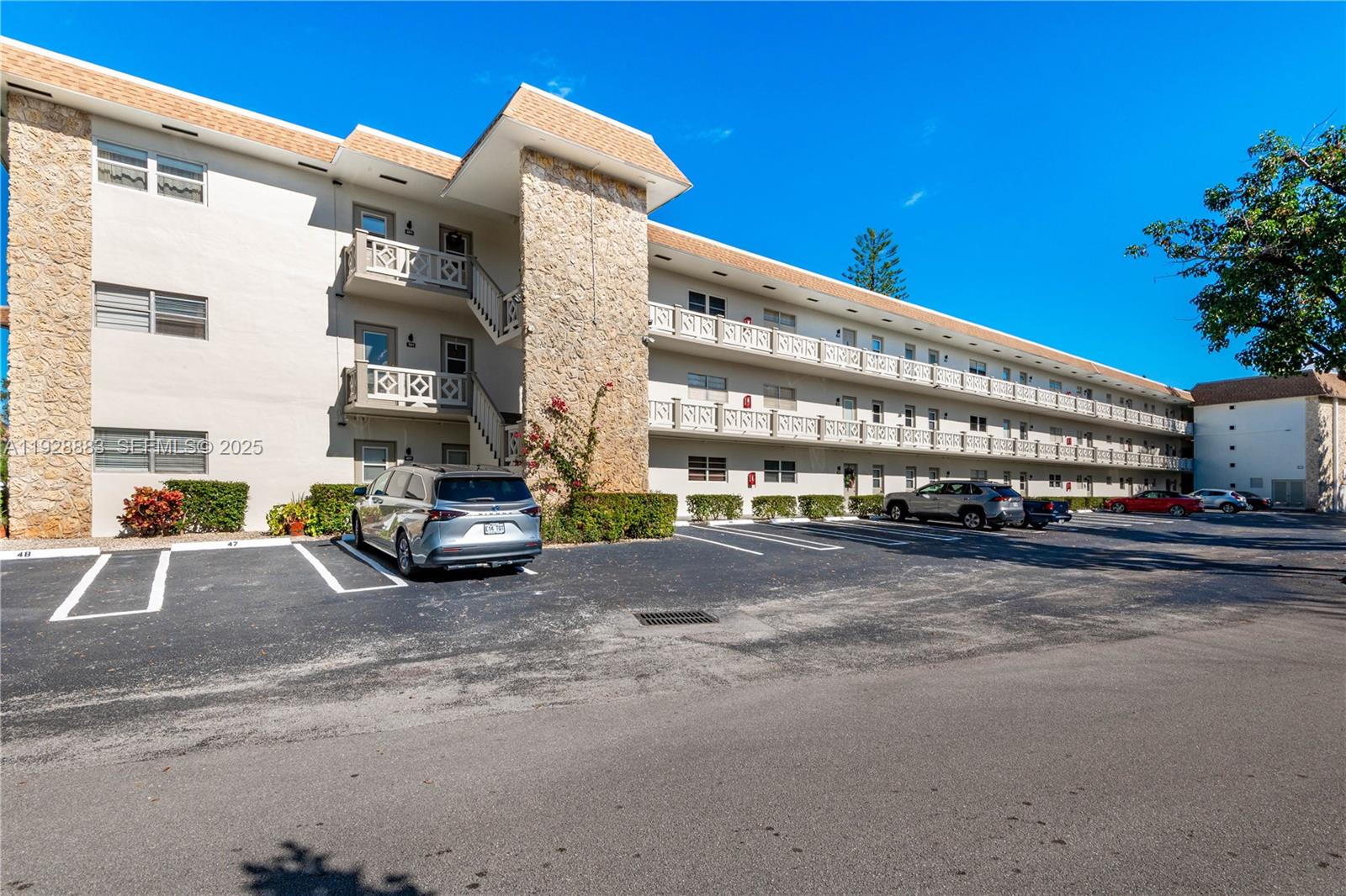 LOTUS GARDENS CONDO - Residential