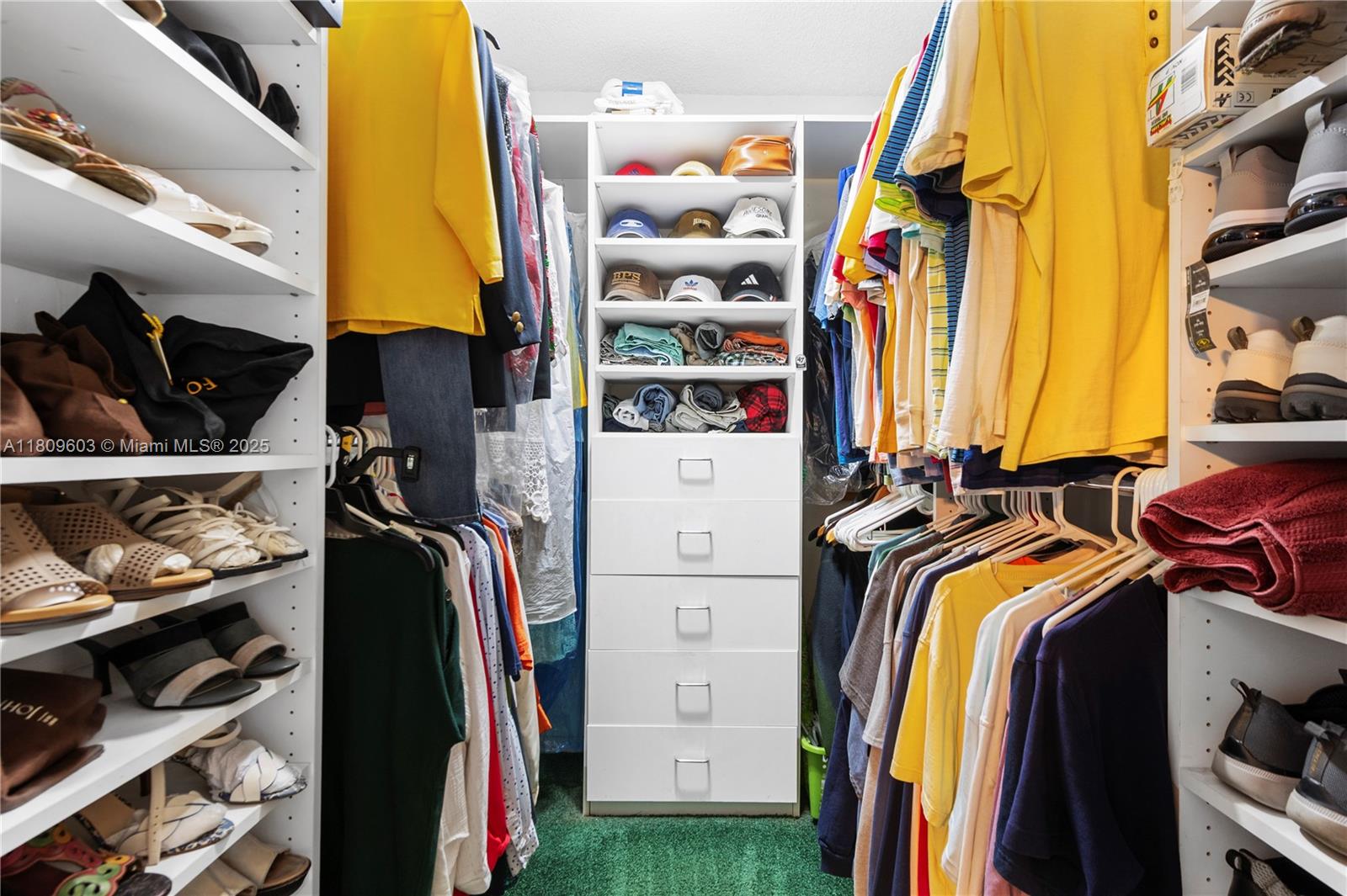 CYPRESS RUN - Residential