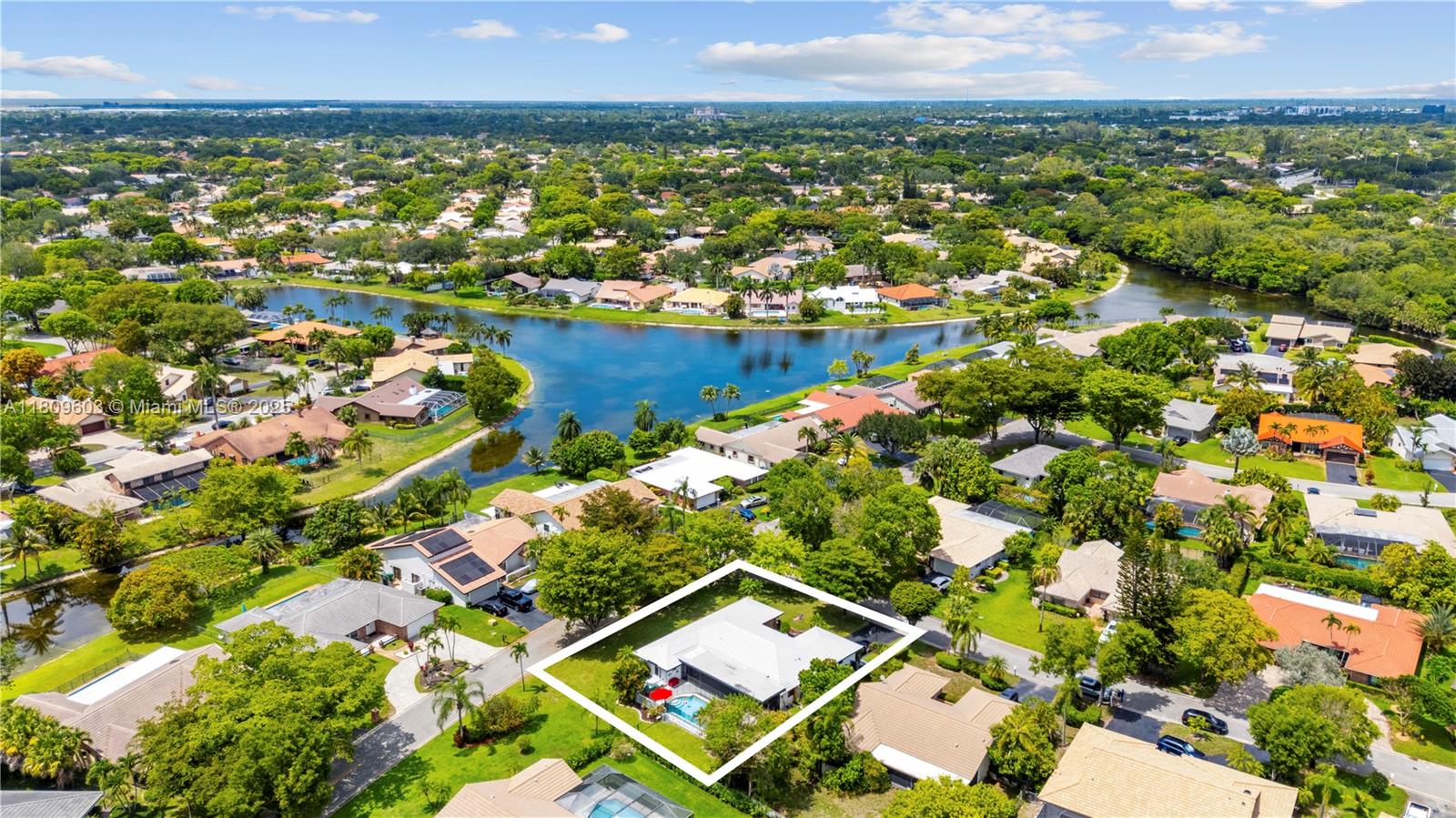 CYPRESS RUN - Residential