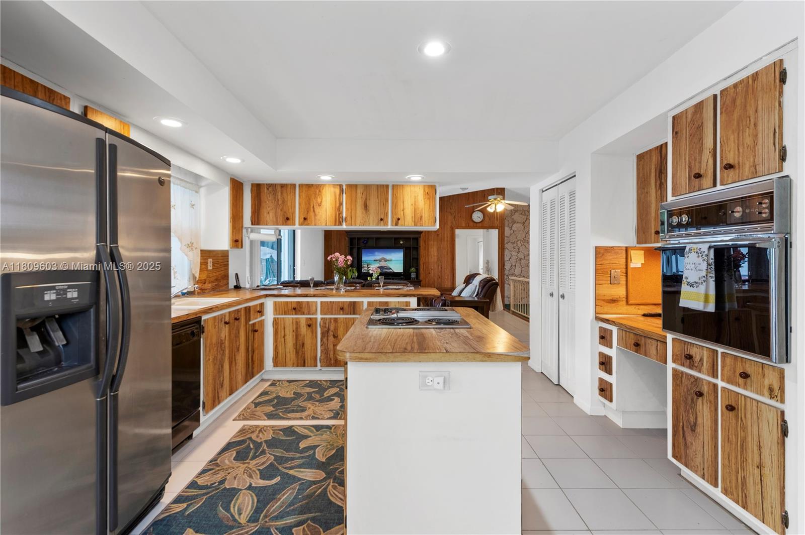 CYPRESS RUN - Residential