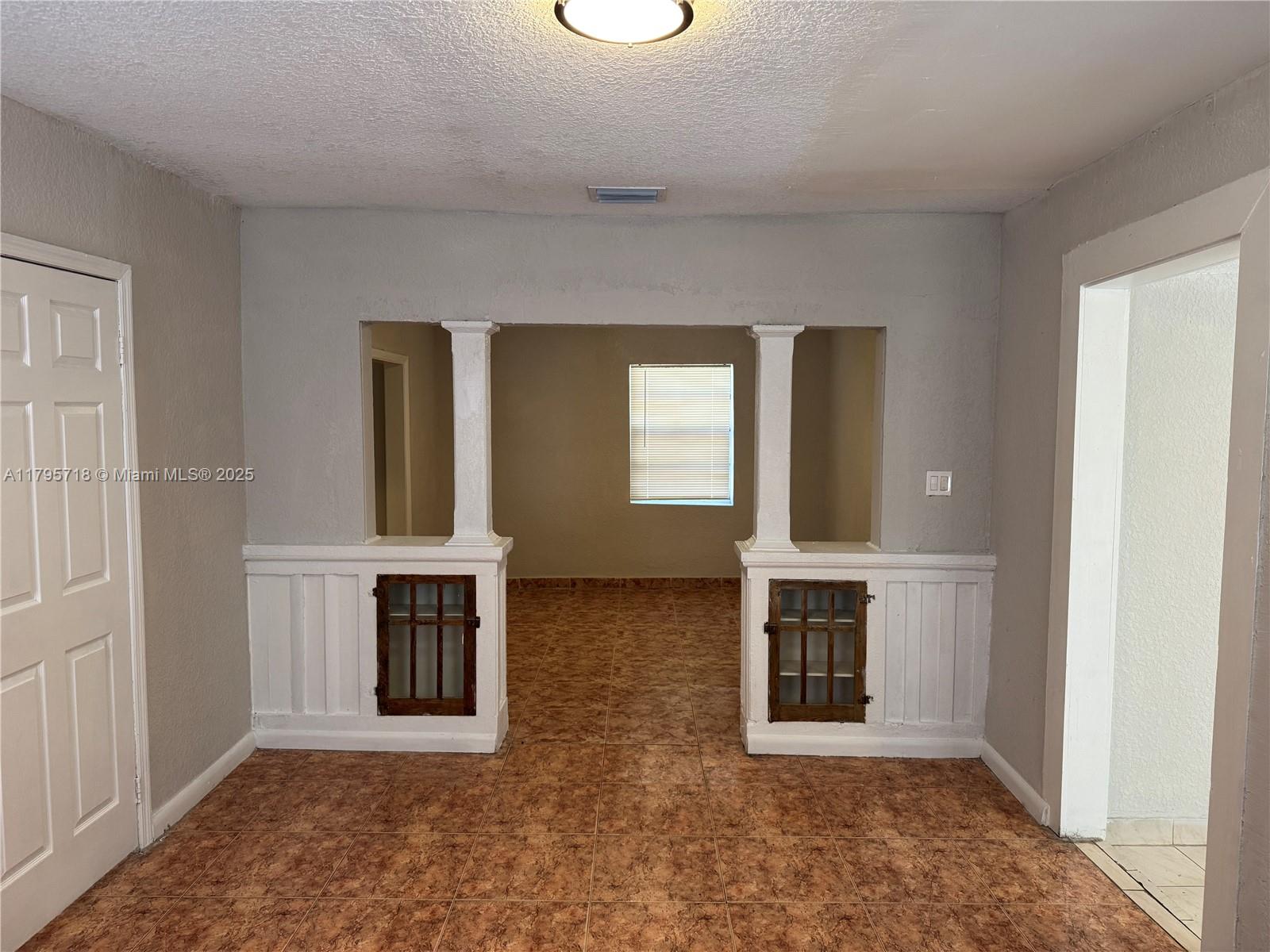 153 NW 35th St