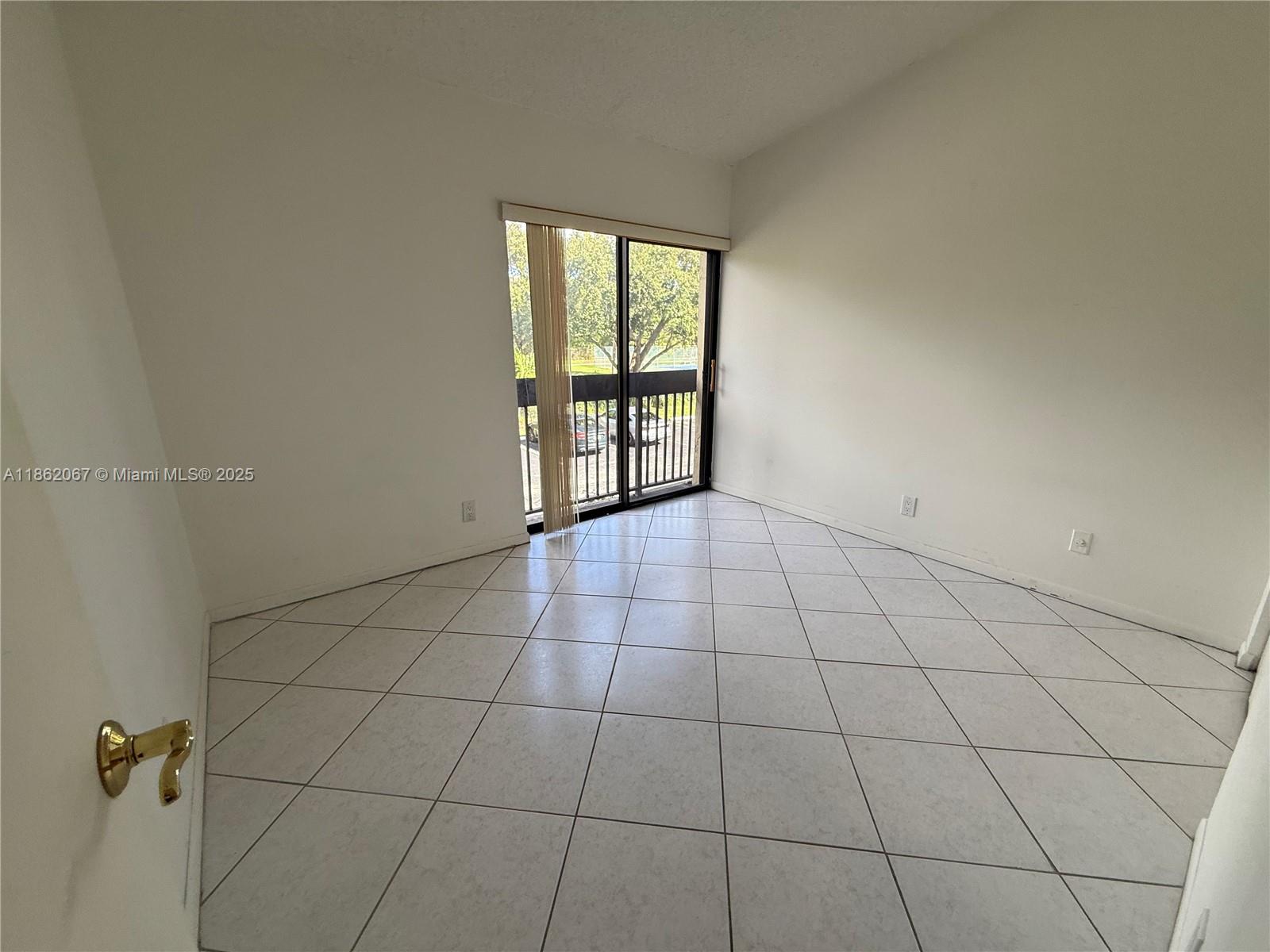 MEADOWRIDGE EAST CONDO - Residential Lease