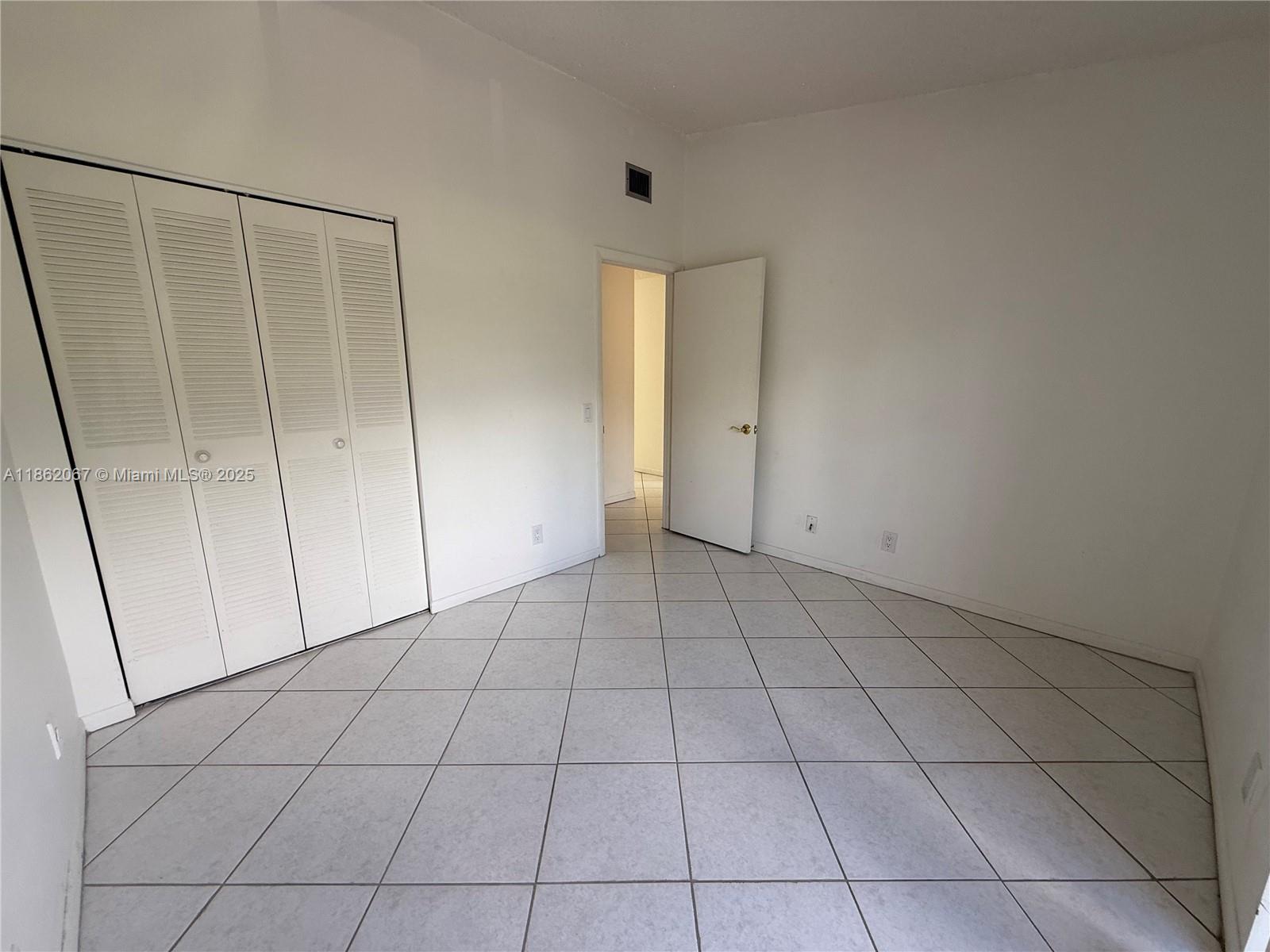 MEADOWRIDGE EAST CONDO - Residential Lease