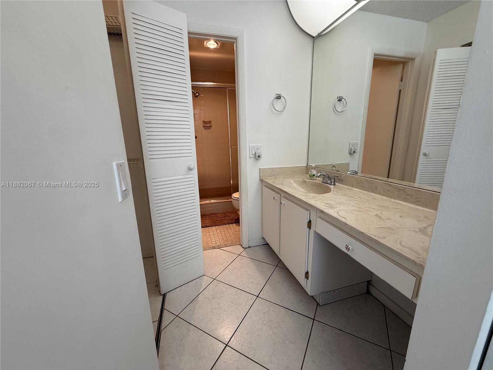 MEADOWRIDGE EAST CONDO - Residential Lease