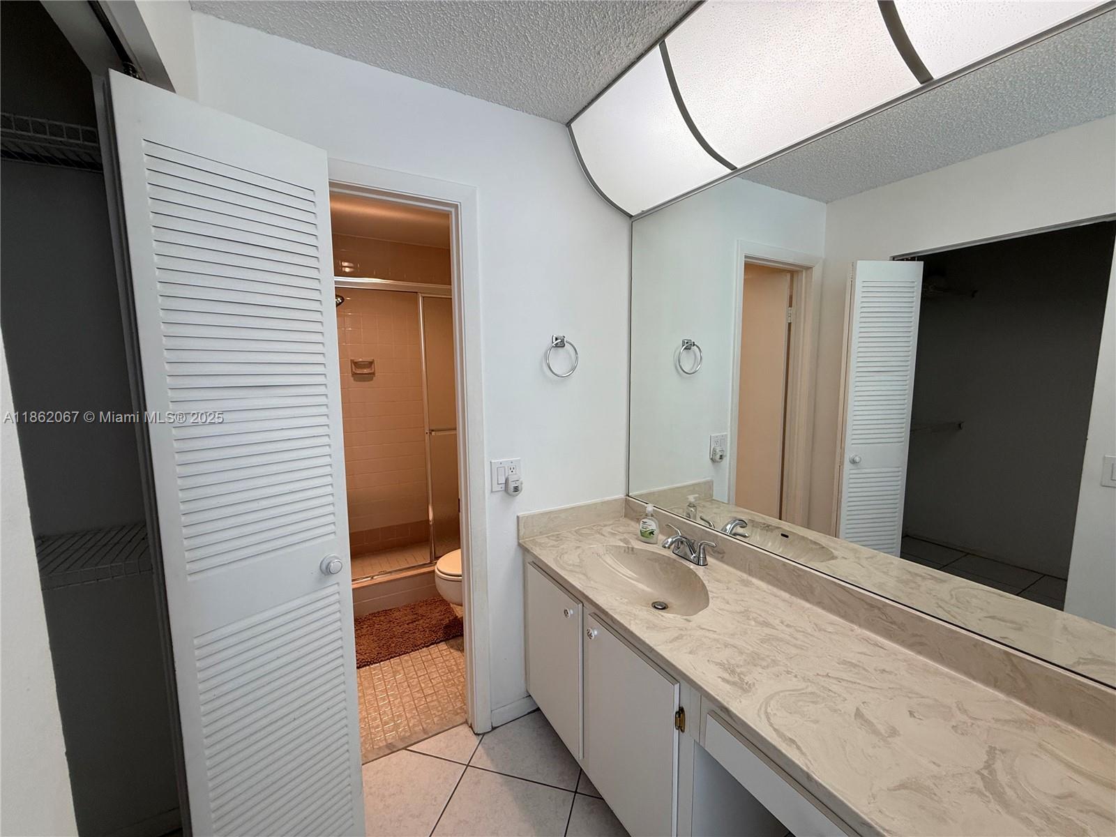 MEADOWRIDGE EAST CONDO - Residential Lease