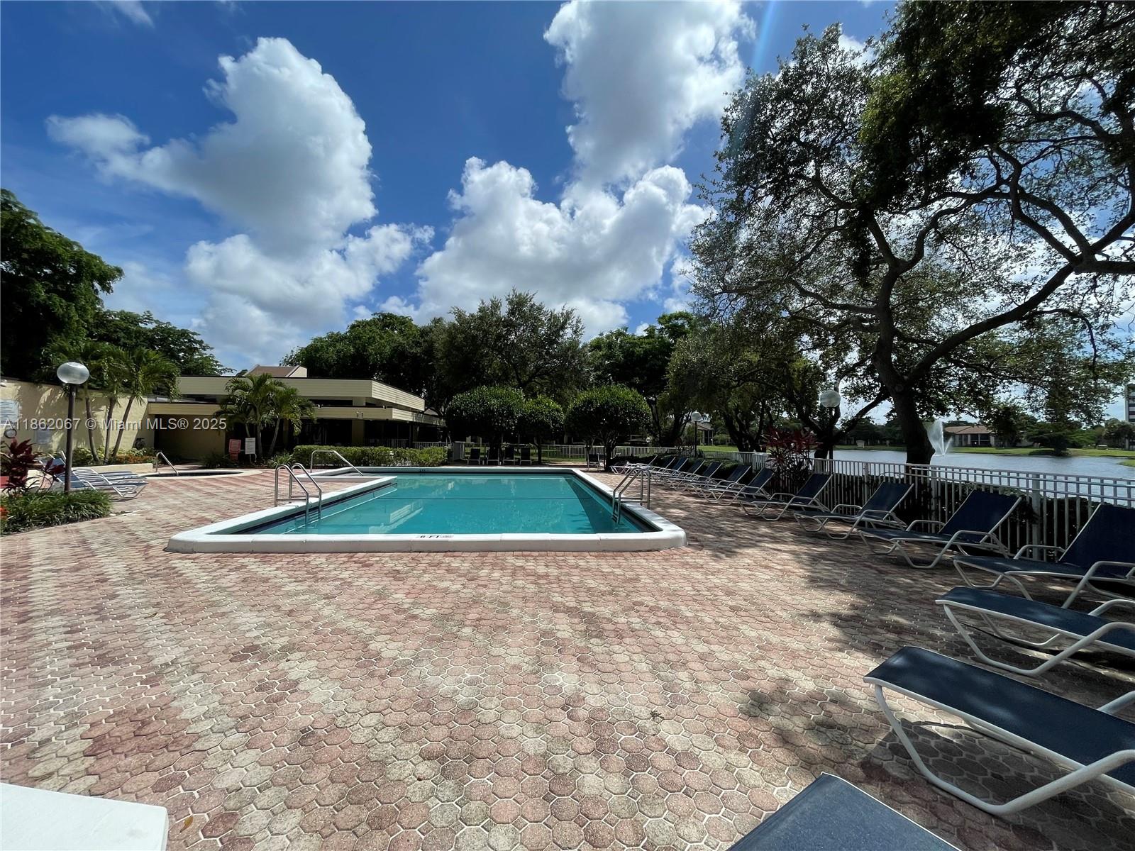 MEADOWRIDGE EAST CONDO - Residential Lease