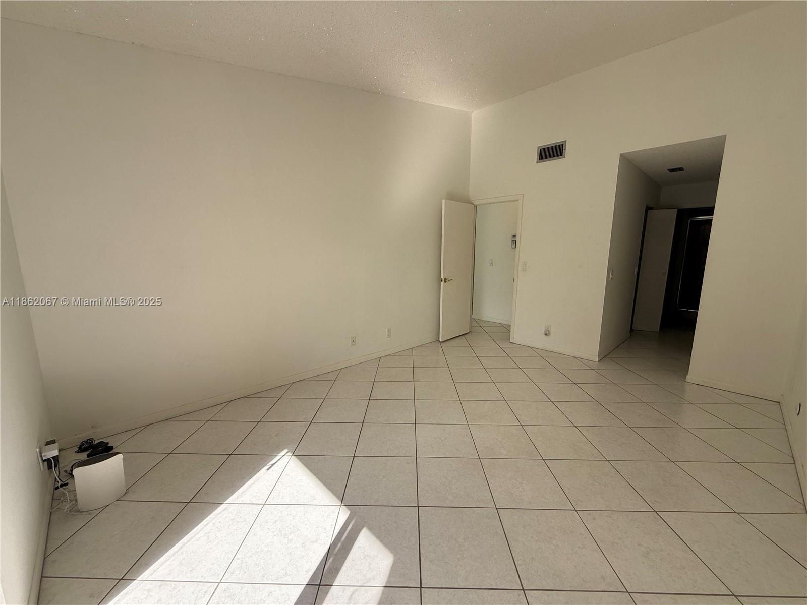 MEADOWRIDGE EAST CONDO - Residential Lease