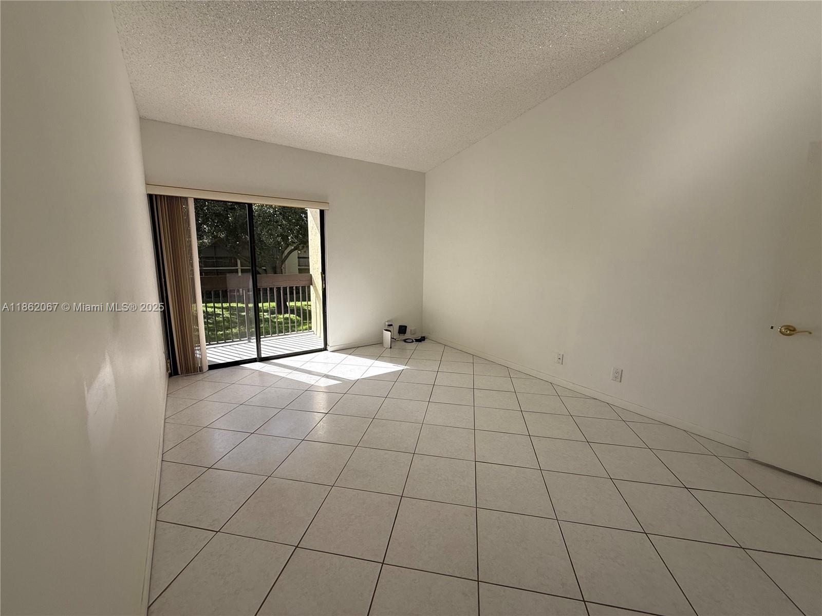 MEADOWRIDGE EAST CONDO - Residential Lease