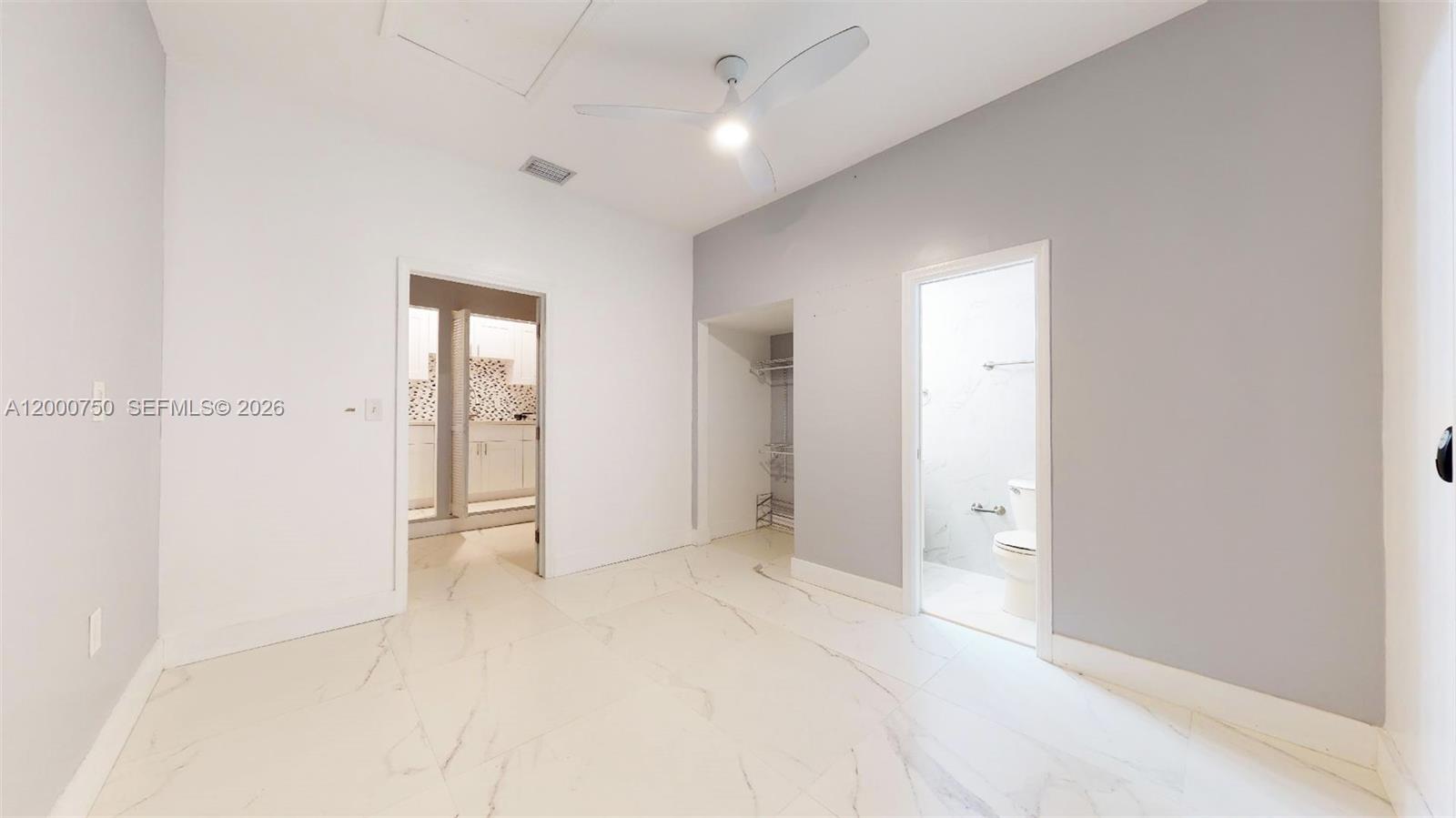 MONACO ESTATES AT KENDALL - Residential Lease