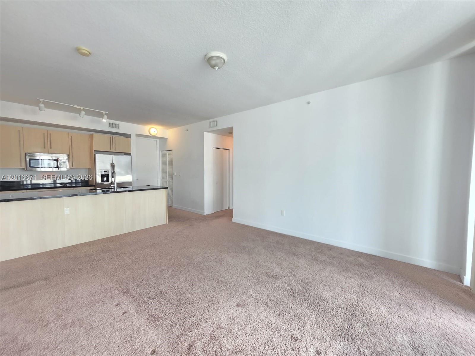 1111 SW 1st Ave 1823-N