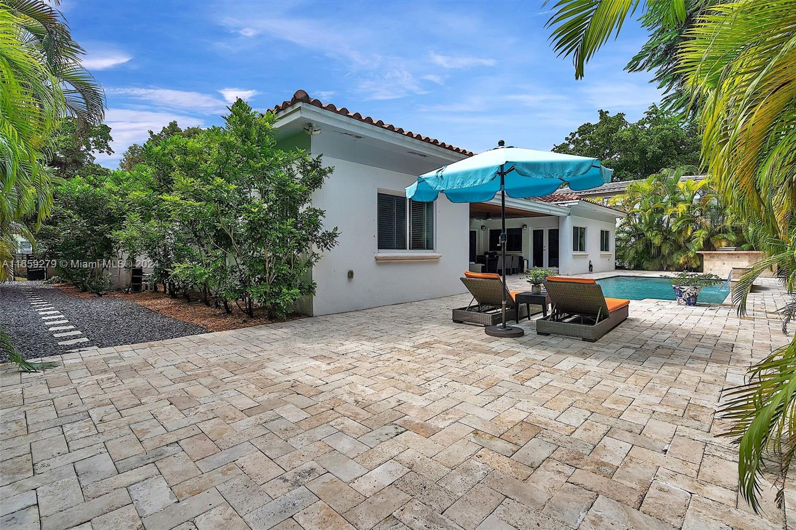 CORAL GABLES GRANADA SEC - Residential