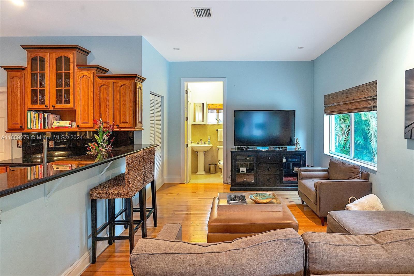 CORAL GABLES GRANADA SEC - Residential