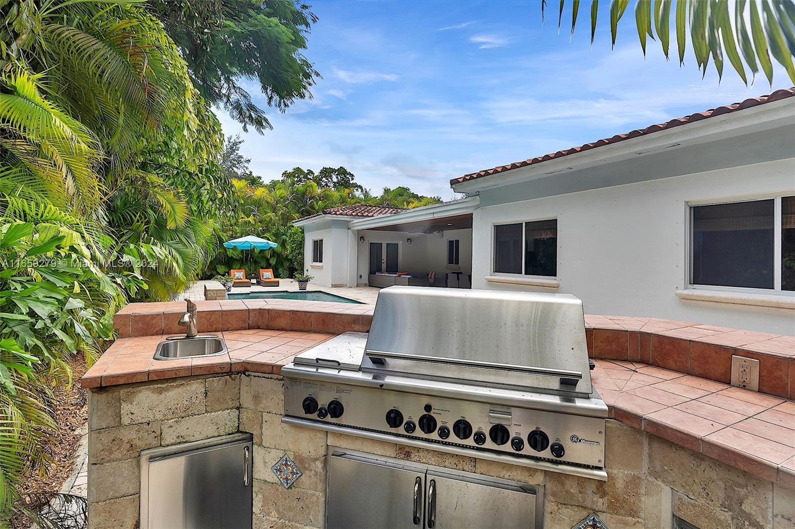 CORAL GABLES GRANADA SEC - Residential