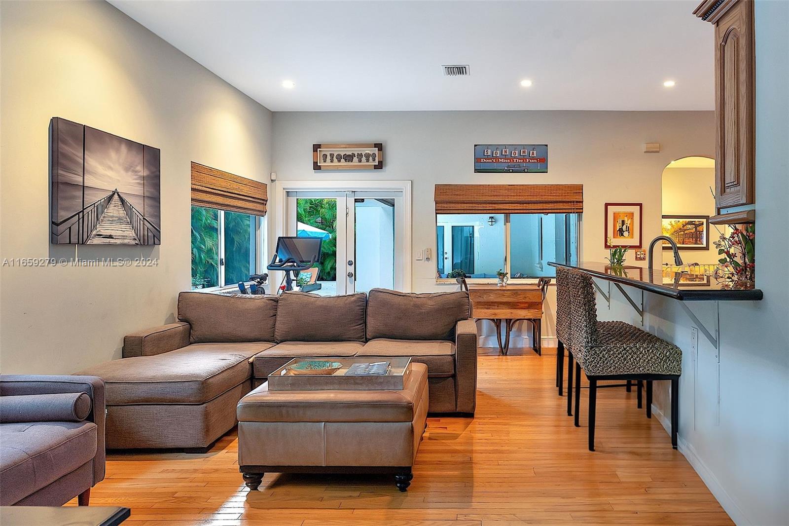 CORAL GABLES GRANADA SEC - Residential