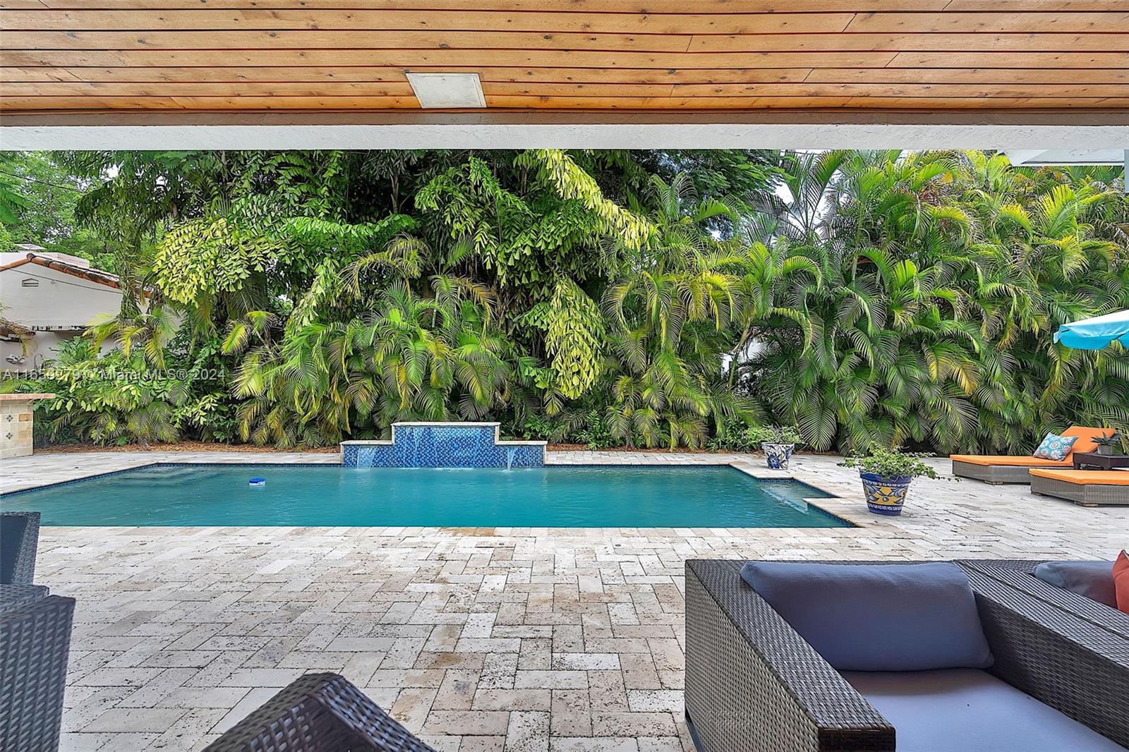 CORAL GABLES GRANADA SEC - Residential