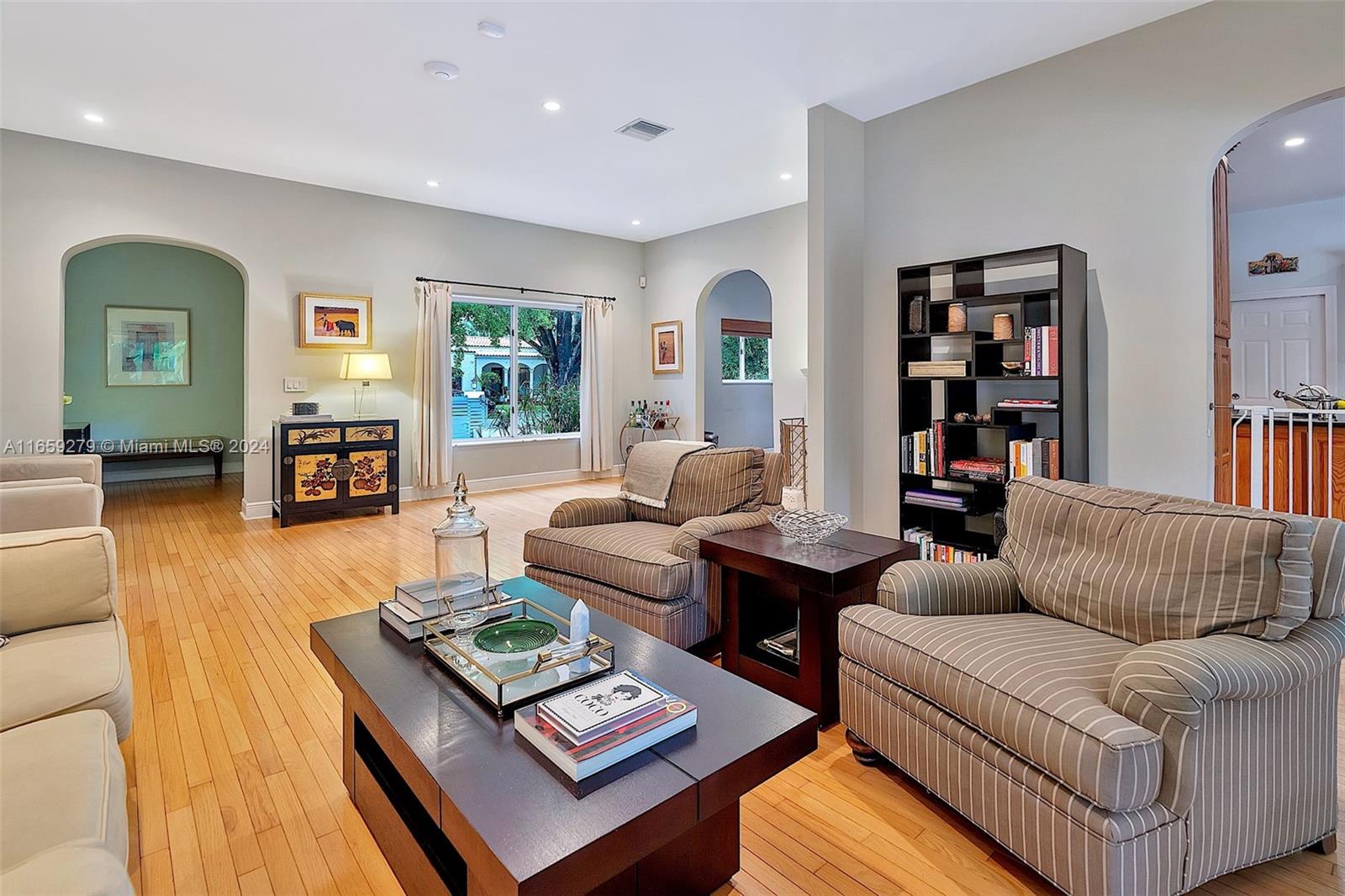 CORAL GABLES GRANADA SEC - Residential