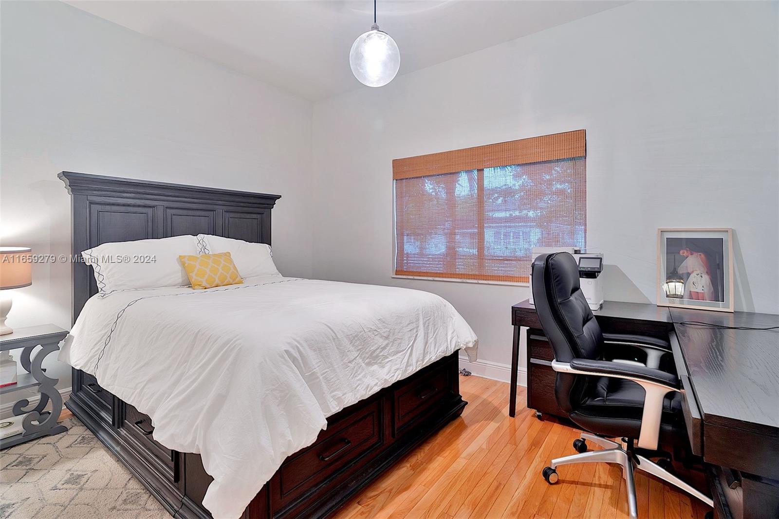 CORAL GABLES GRANADA SEC - Residential