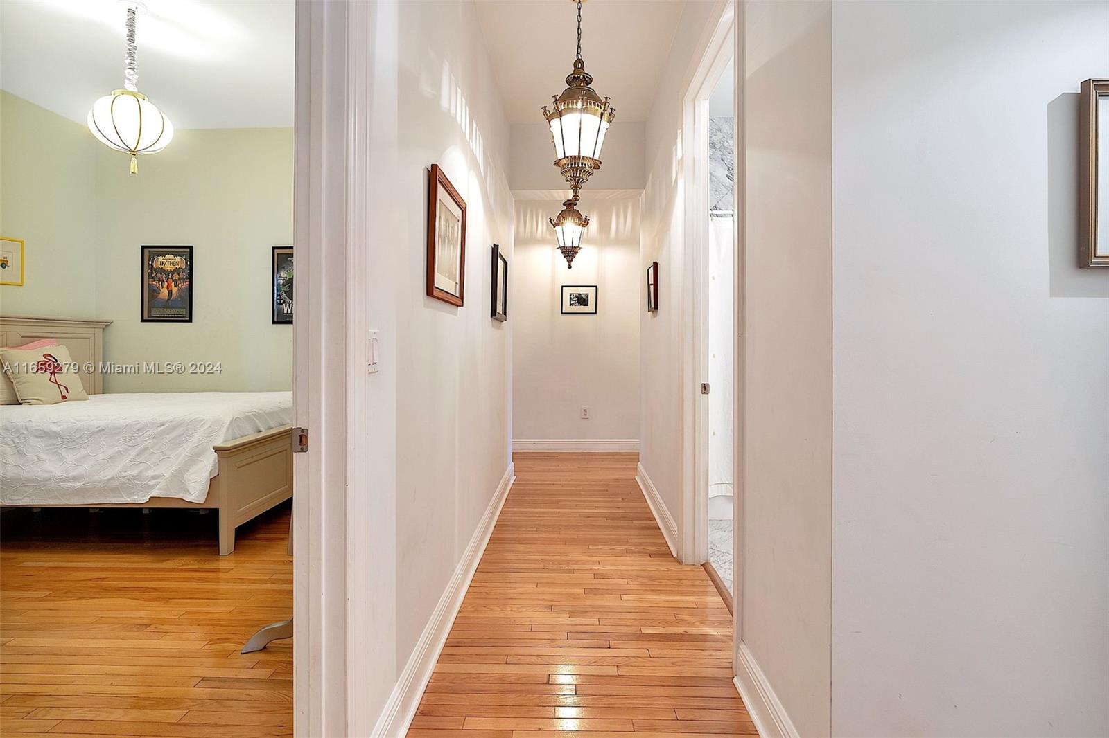 CORAL GABLES GRANADA SEC - Residential