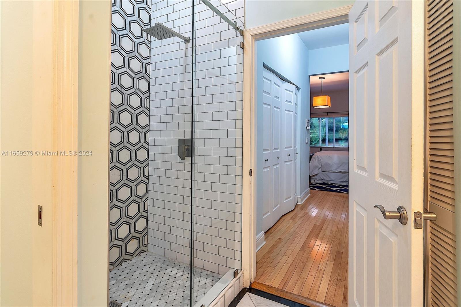 CORAL GABLES GRANADA SEC - Residential