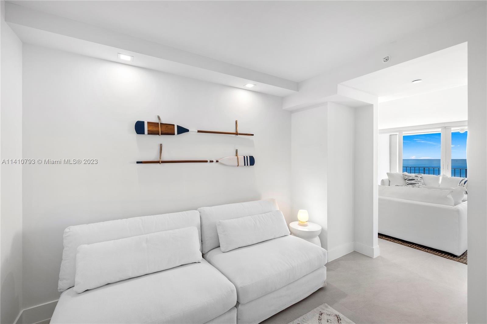 CASA DEL MAR CONDO - Residential