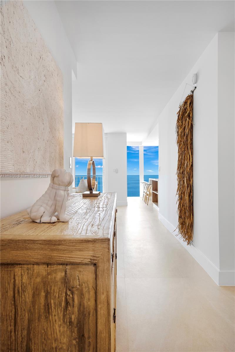 CASA DEL MAR CONDO - Residential