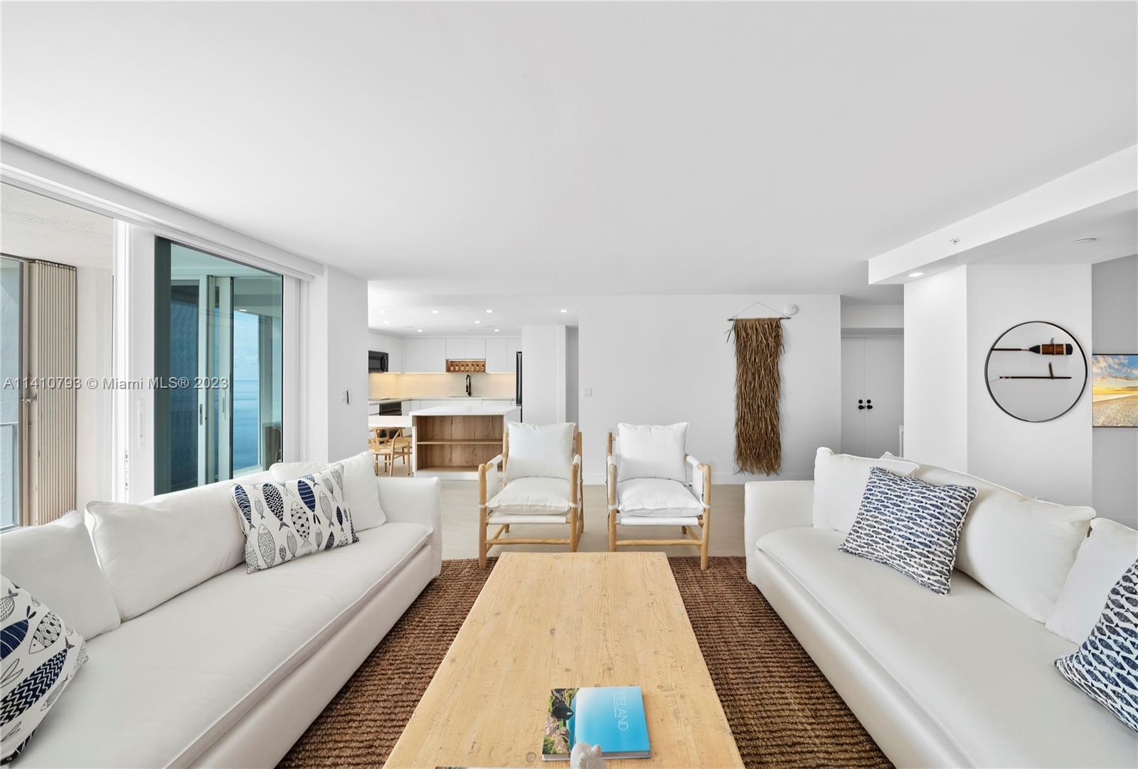 CASA DEL MAR CONDO - Residential