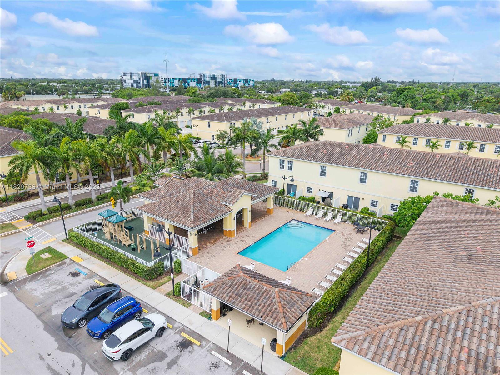 CRICKET CLUB - Residential