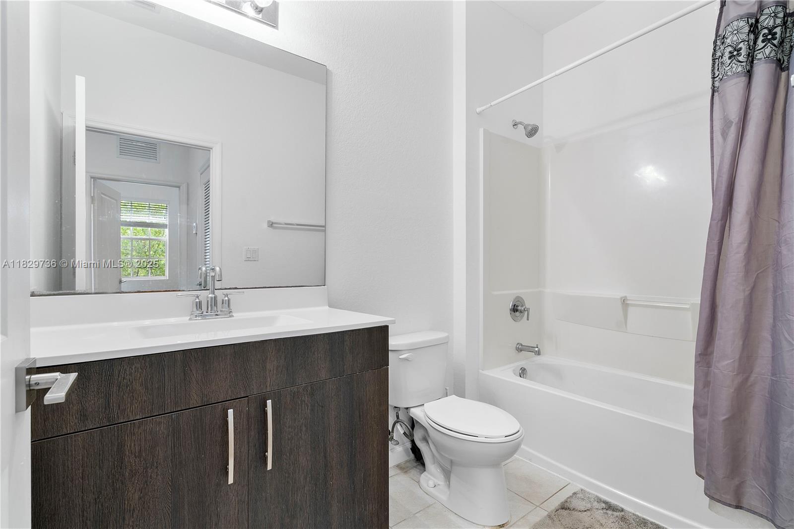 CRICKET CLUB - Residential