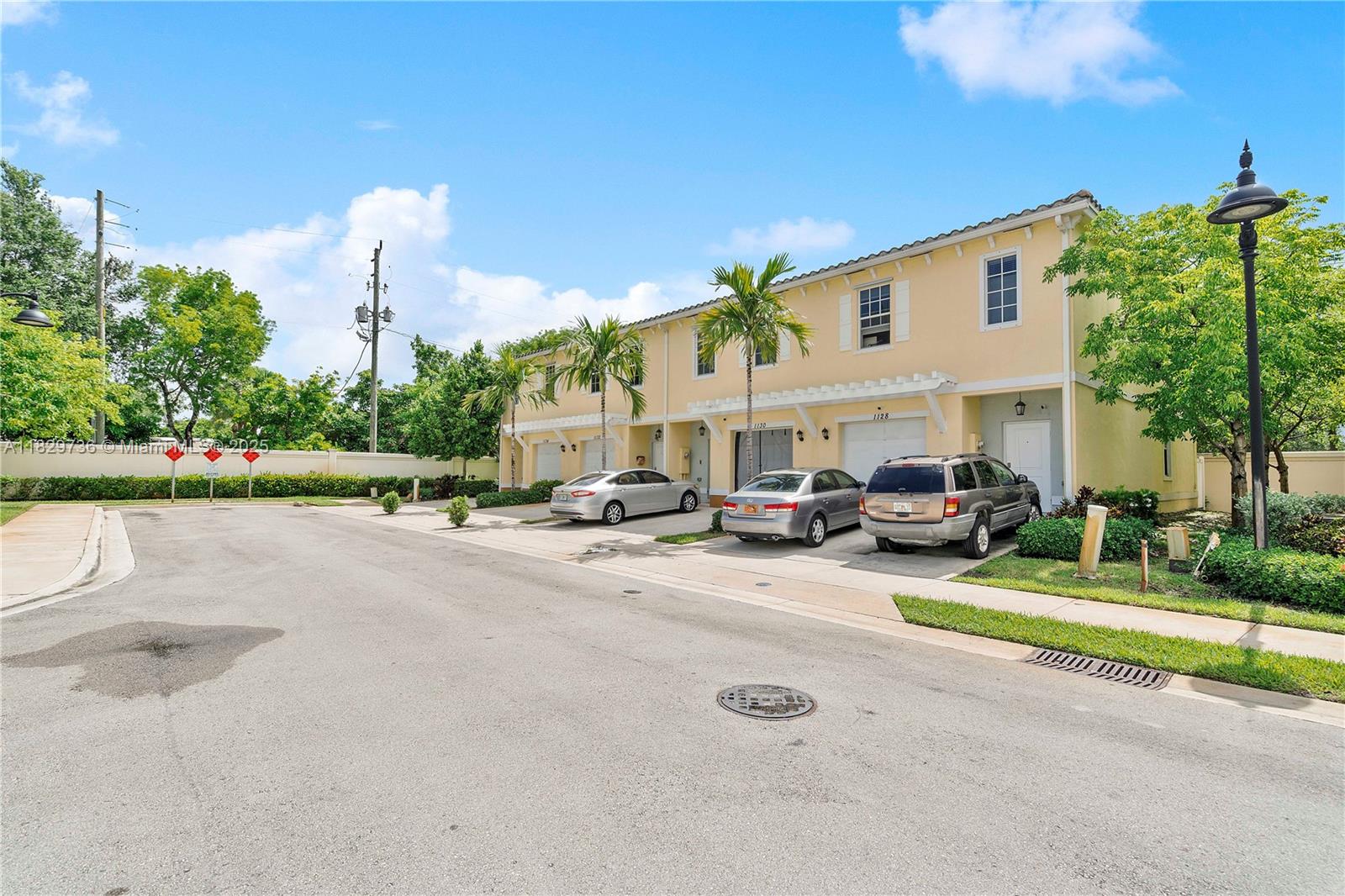 CRICKET CLUB - Residential