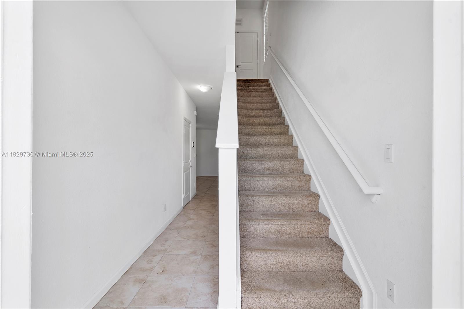 CRICKET CLUB - Residential