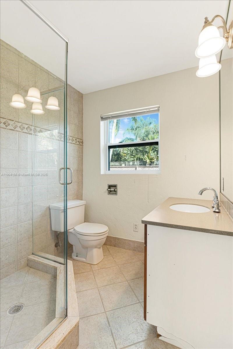 EVERGLADE LAND SALES CO - Residential Lease