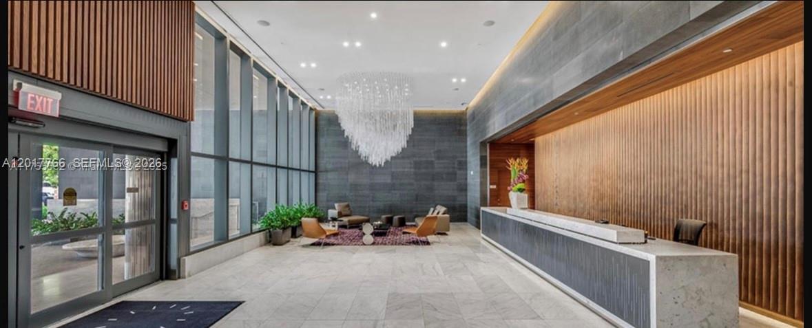 RISE CONDO - Residential