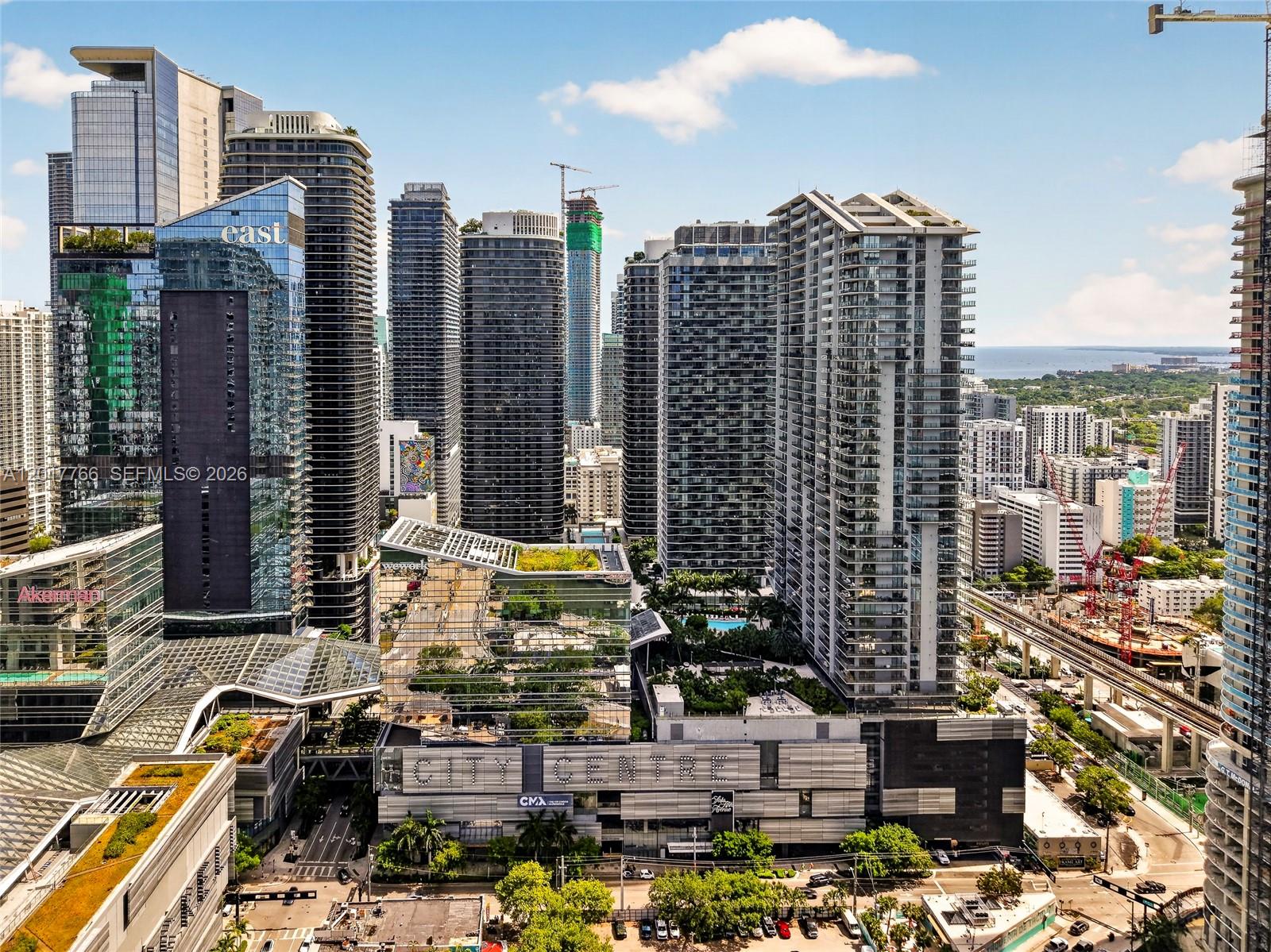 RISE CONDO - Residential