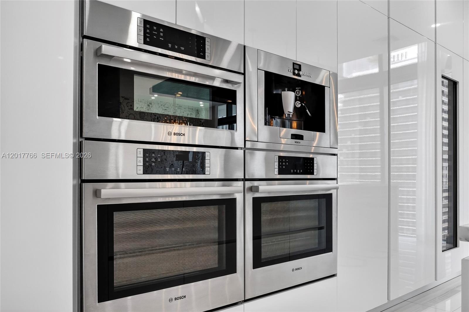 RISE CONDO - Residential
