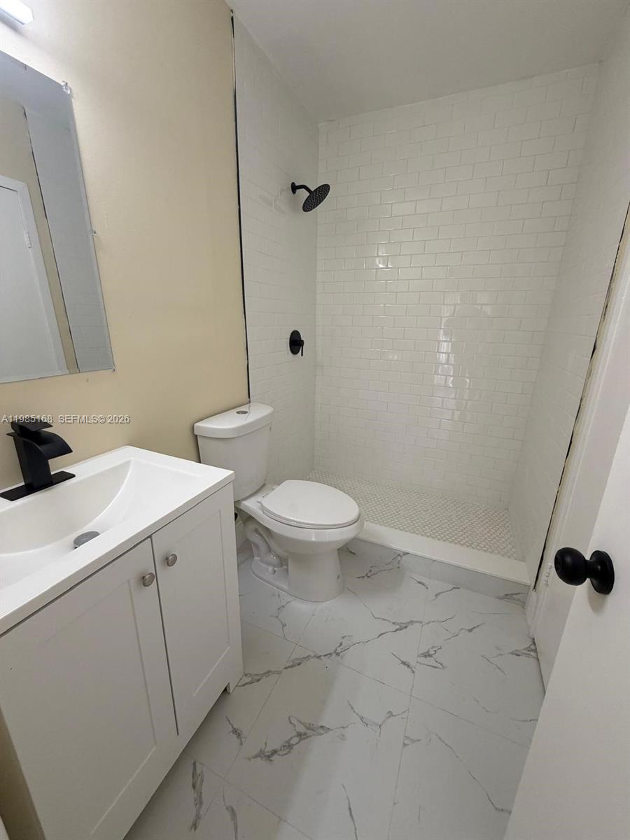 WESTLAND VILLAGE CONDO II - Residential Lease