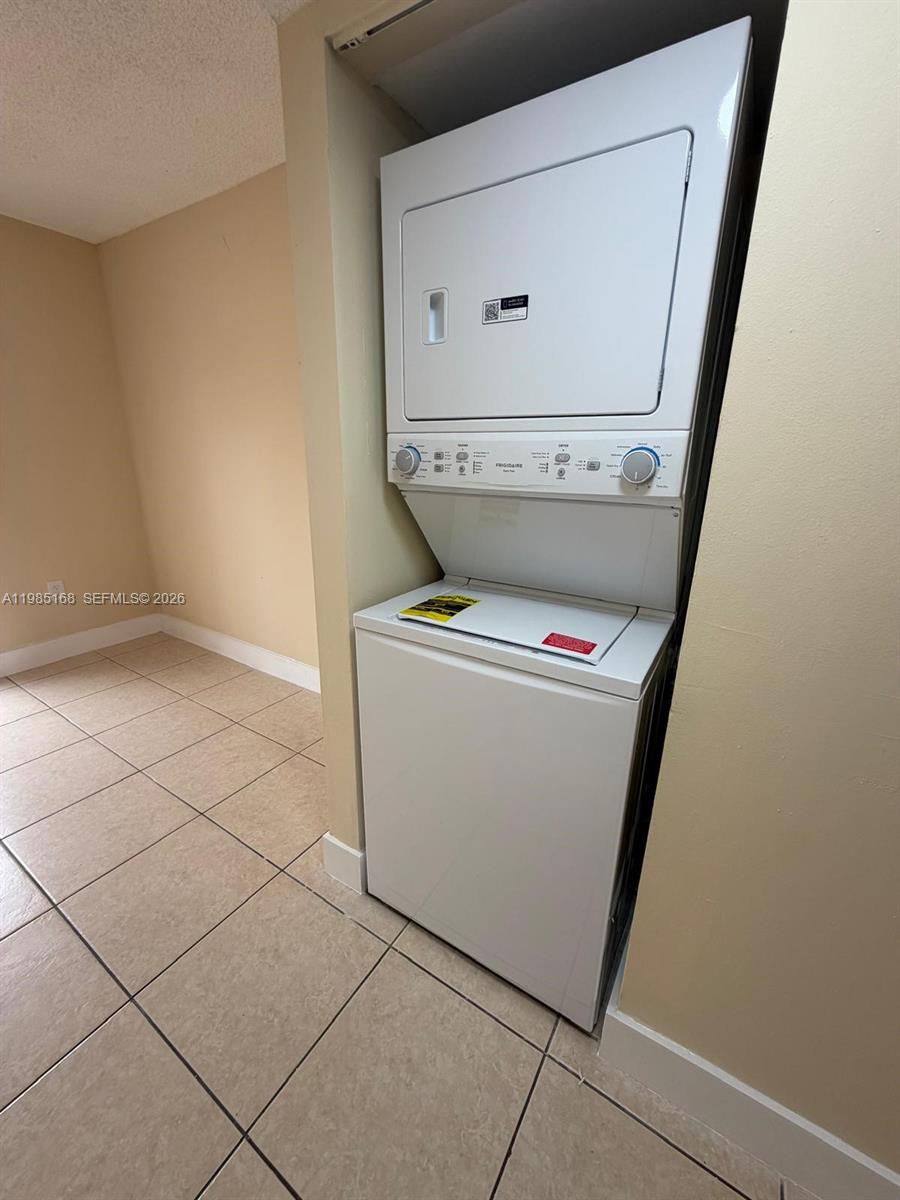 WESTLAND VILLAGE CONDO II - Residential Lease