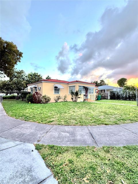 4400 SW 4th St Miami FL 33134