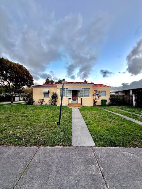 Tiny photo for 4400 SW 4th St, Miami, FL 33134 (MLS # A11977867)