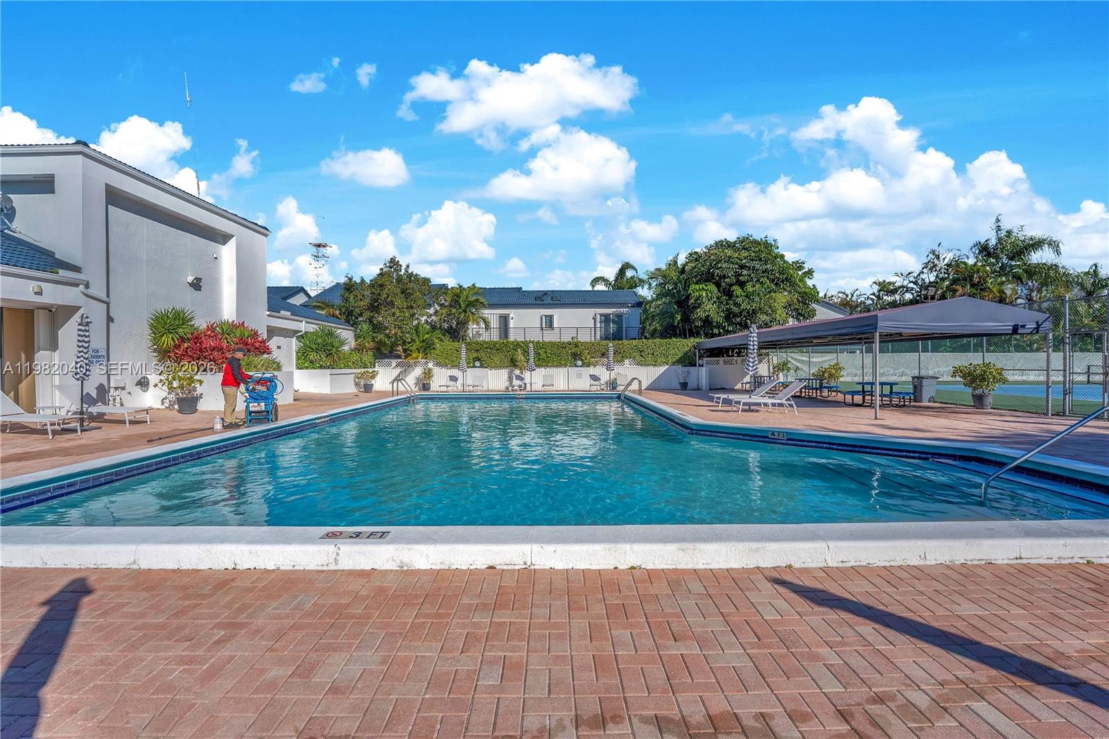 SAN SIMEON HOMES - Residential