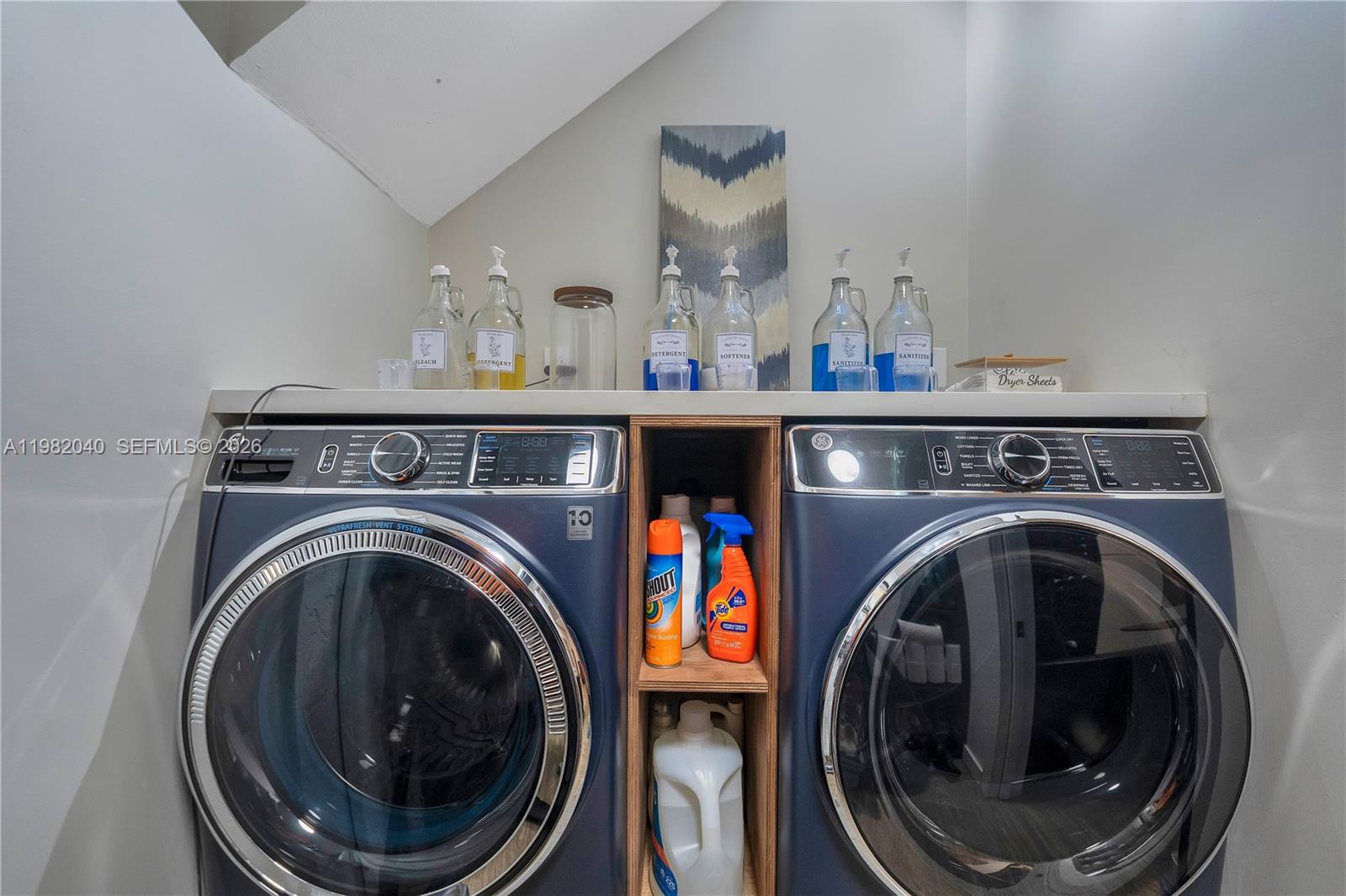 SAN SIMEON HOMES - Residential