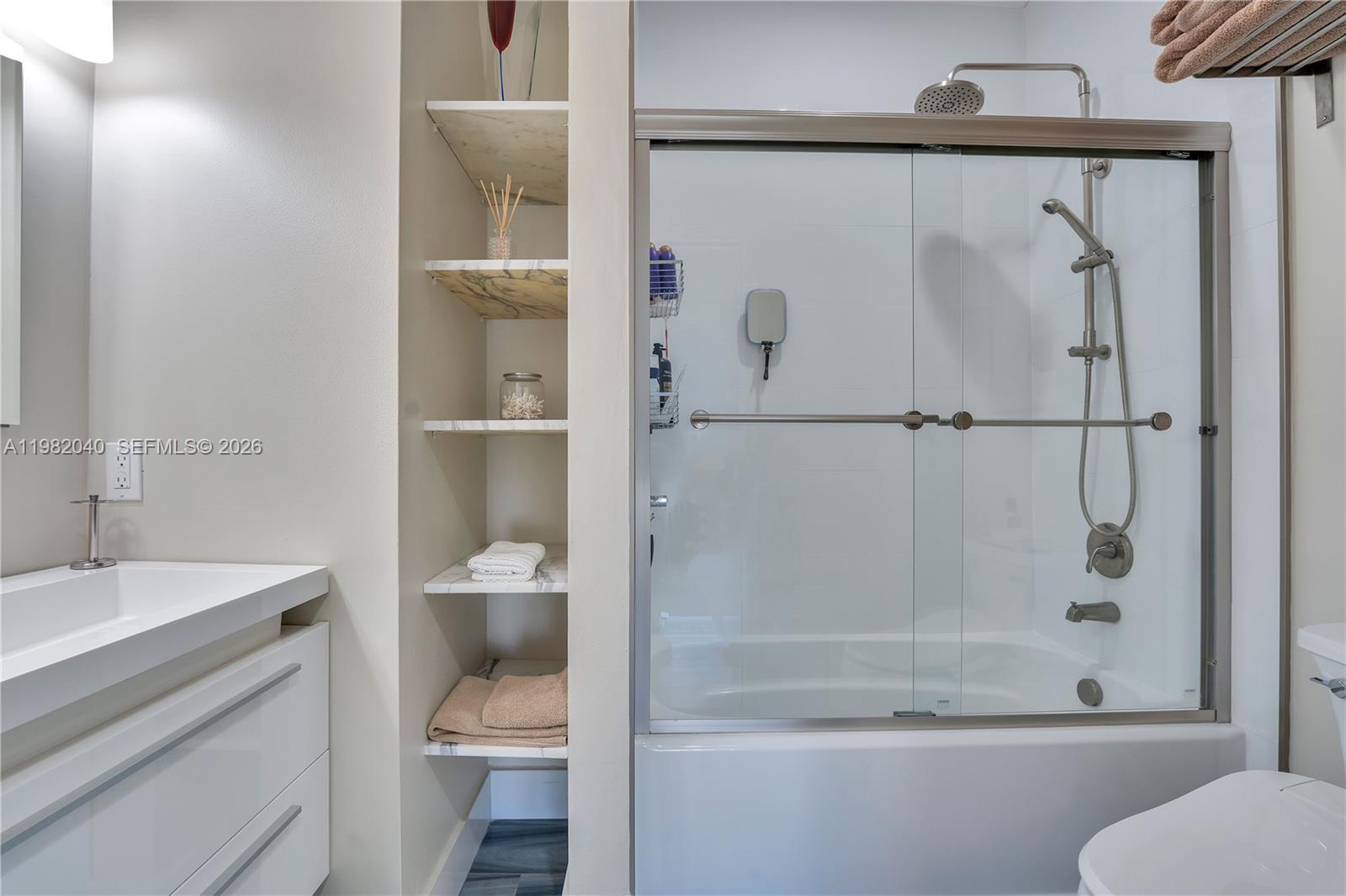 SAN SIMEON HOMES - Residential