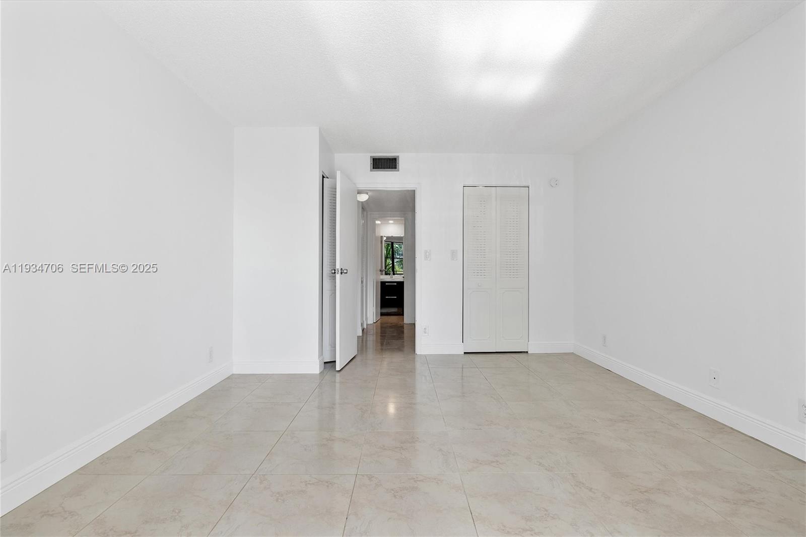 OCEANVIEW PARK CONDO - Residential