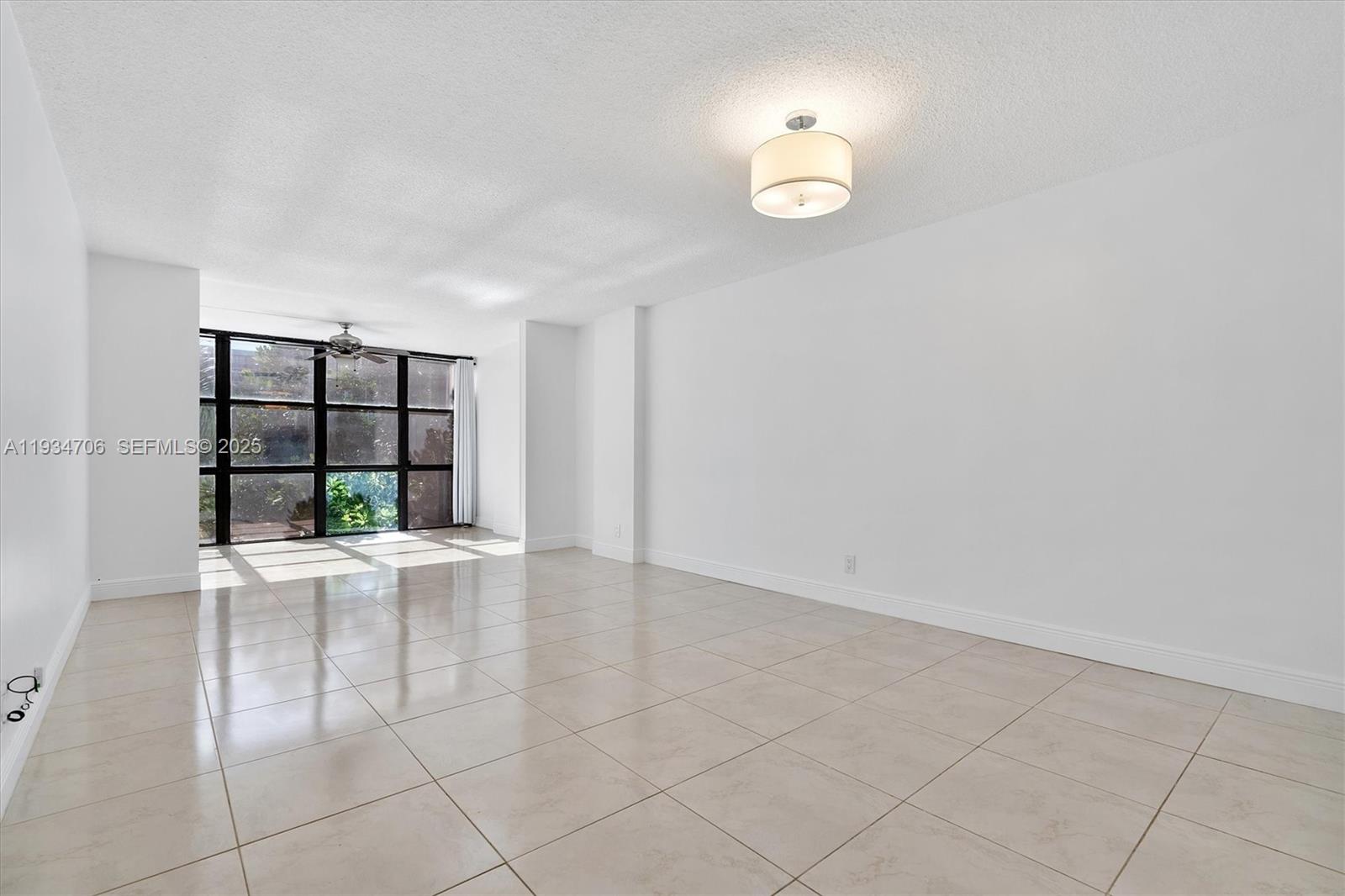 OCEANVIEW PARK CONDO - Residential