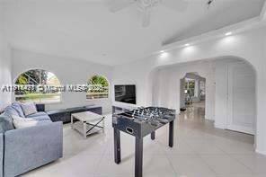 CORAL RIDGE ADD - Residential Lease