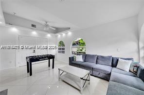 CORAL RIDGE ADD - Residential Lease