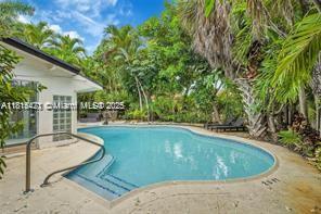 CORAL RIDGE ADD - Residential Lease