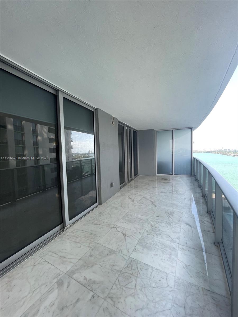 ARIA ON THE BAY - Residential Lease