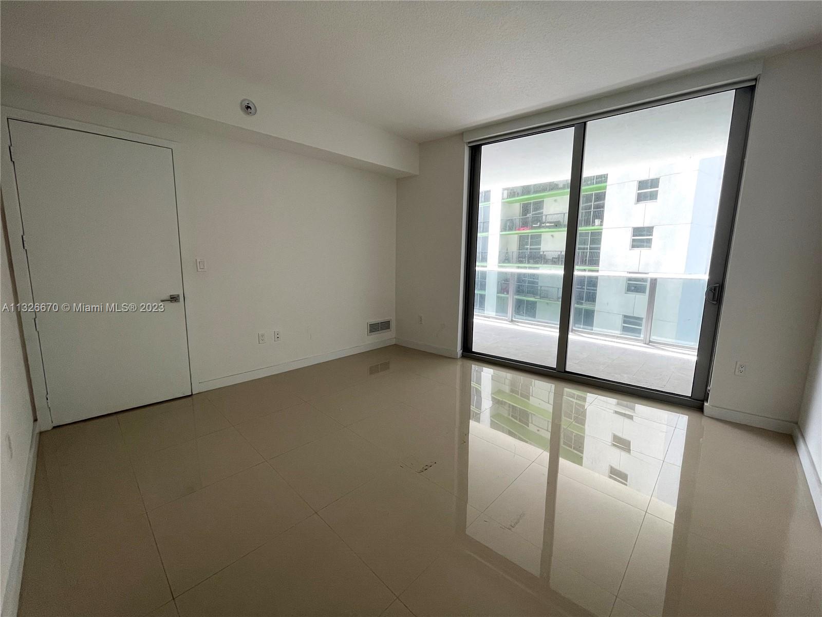 ARIA ON THE BAY - Residential Lease
