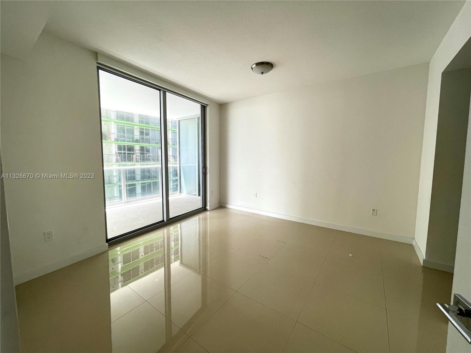 ARIA ON THE BAY - Residential Lease
