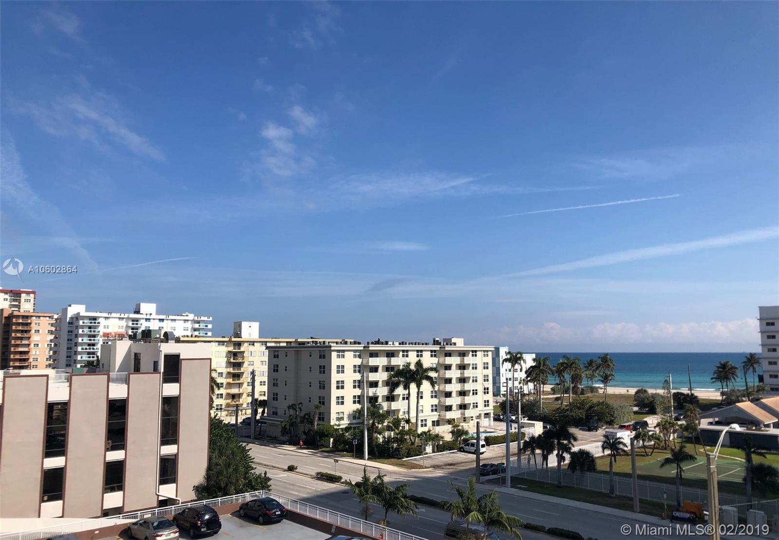 ALLINGTON TOWERS CONDO - Residential